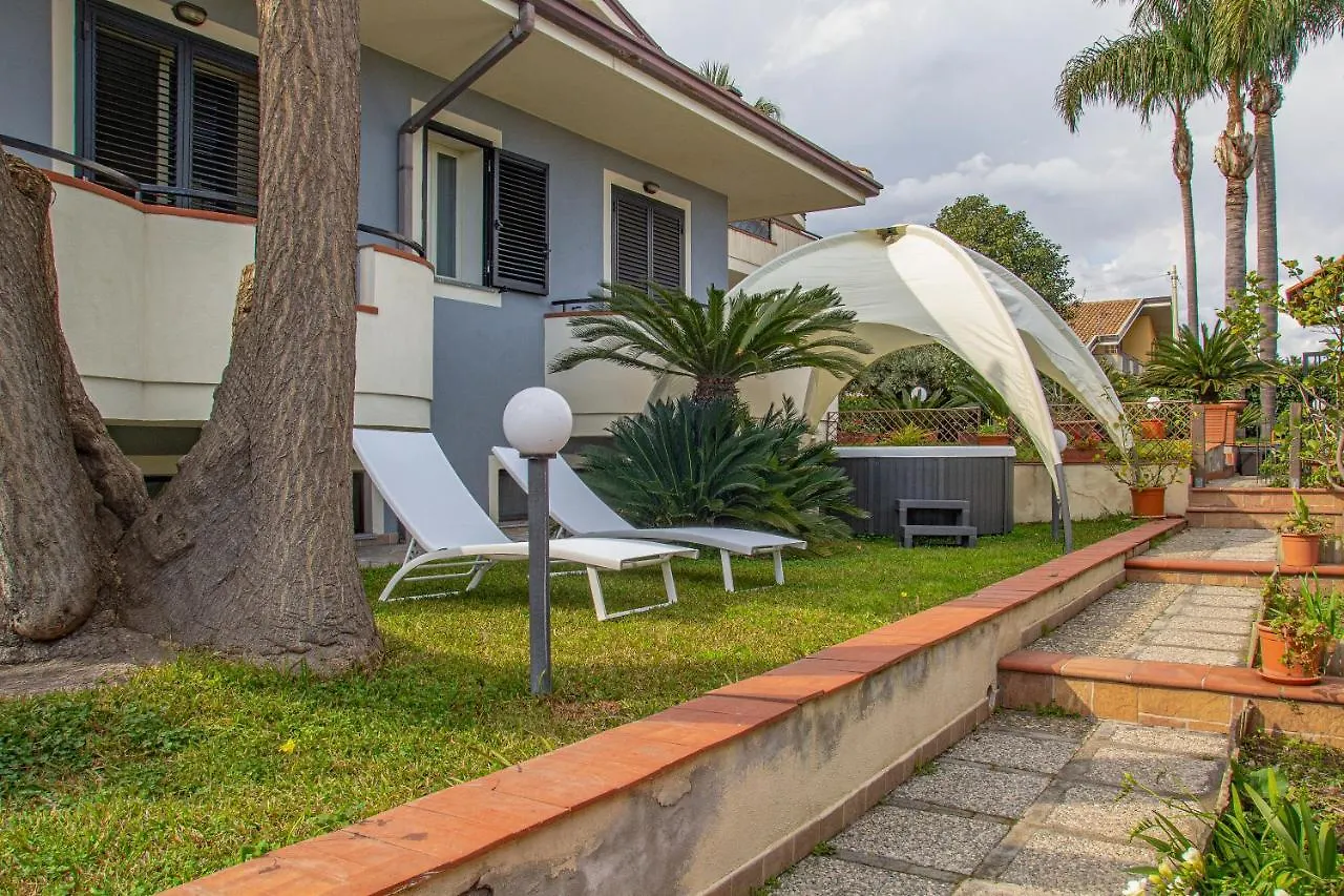 Villa Trea Mascali Apartmán