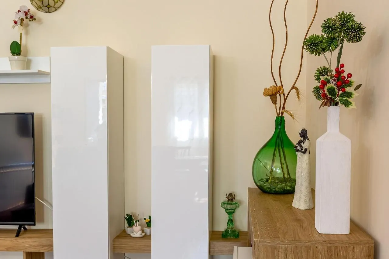 Apartment Villa Trea Mascali