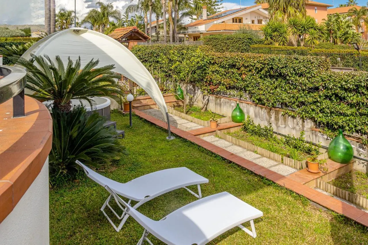 Apartment Villa Trea Mascali